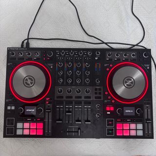 Traktor Kontrol S4 MK3