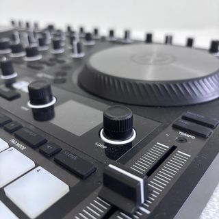Traktor Kontrol S4 MK3