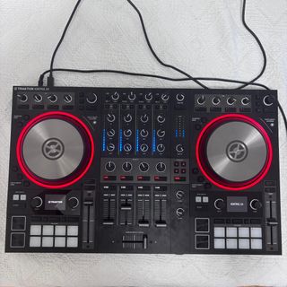 Traktor Kontrol S4 MK3