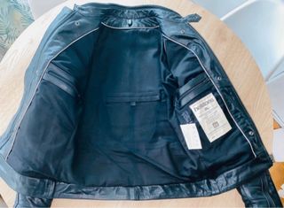 Cazadora moto cuero Helstons