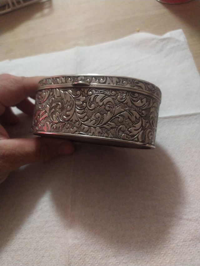 Joyero Ovalado Antiguo de Plata