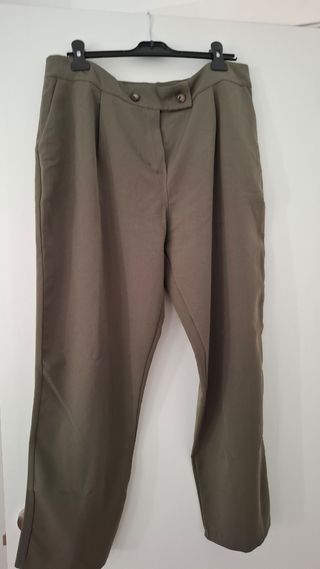 Pantalón pinzas verde militar - 46