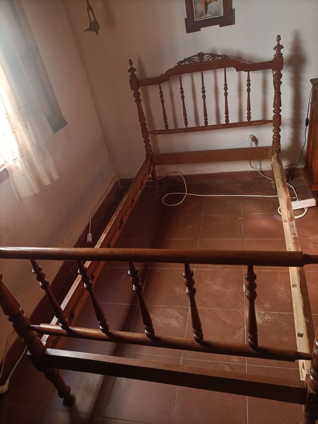 Cama antigua madera 120x180cm