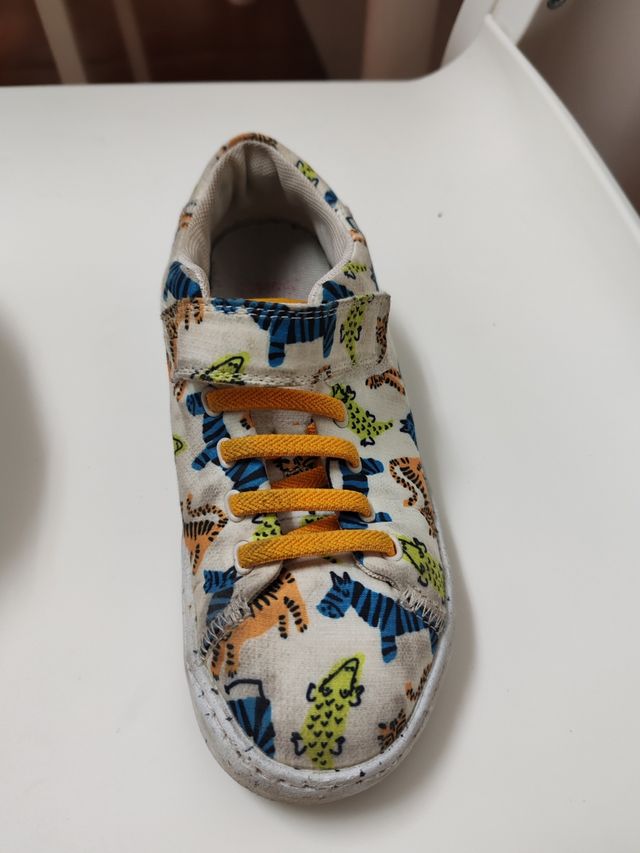 Zapatillas Camper niño talla 32