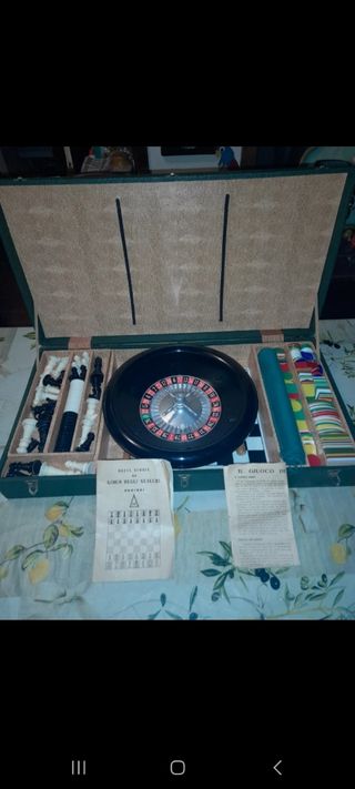 Valigetta giochi vintage: Roulette, Scacchi, Dama
