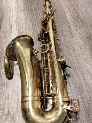 Saxofón Yanagisawa  991