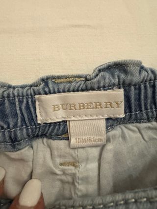 Jeans Burberry bimbo 18M