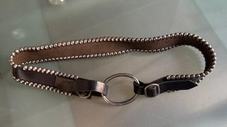 UNODE50 CINTURON TACHUELAS CUERO NEGRO MUJER