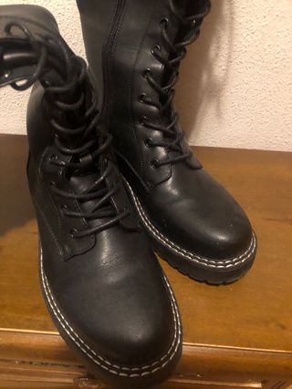 Botas altas negras