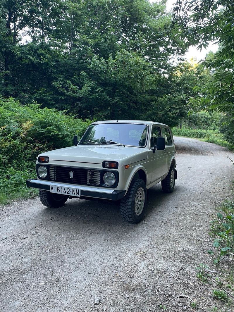 Lada Niva 1997 - foto 1