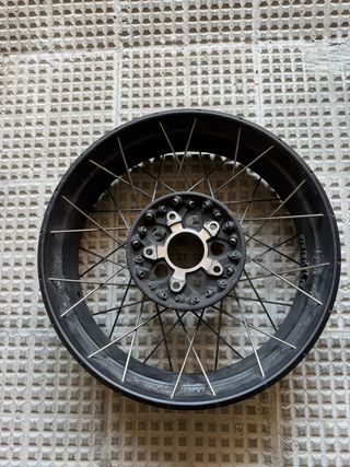 Llanta trasera BMW R1200/1250 LC