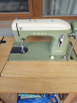 Máquina coser Sigma Antigua