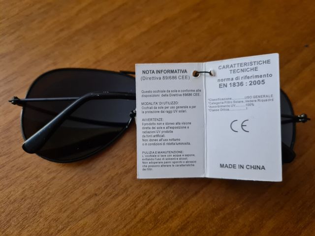 Occhiali da sole Aviatore oro UV400 nuovi