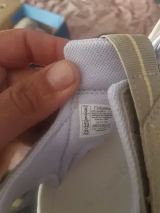 Sandalias Columbia - Gris y Blanco