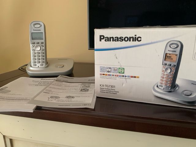 Teléfono Panasonic KX-TG7301 - Inalámbrico
