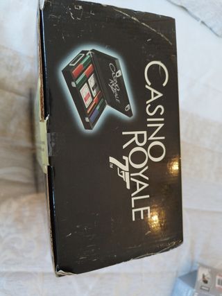 Casino Royale Poker Set - James Bond 007.SIN ABRIR