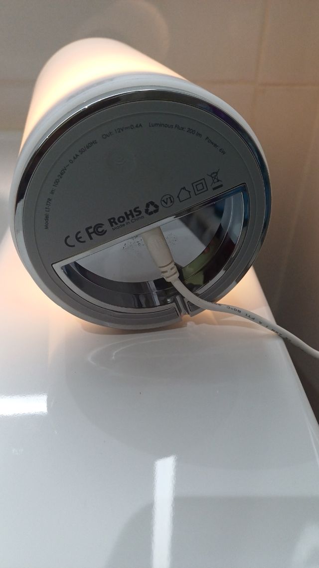 Lámpara táctil AUKEY RGB