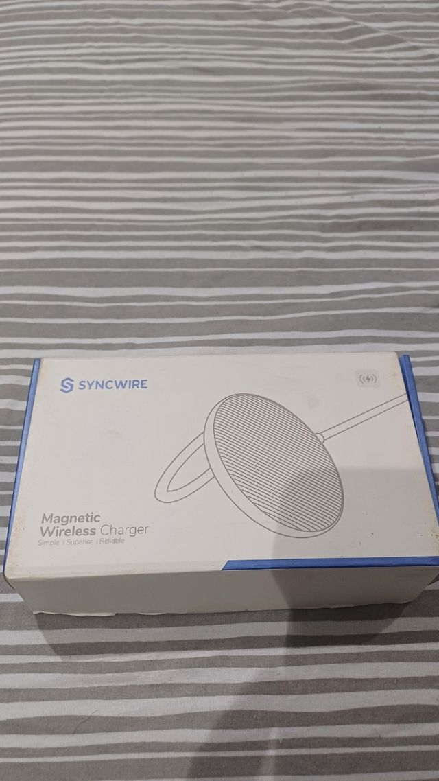 Cargador inalámbrico magnético SYNCWIRE