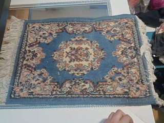 Alfombra azul pequeña - Nudos