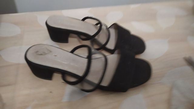 Zuecos negros de ante - cómodos!! venta en persona