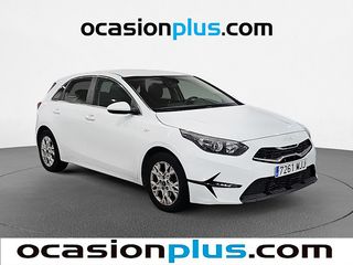 Kia Ceed 1.6 MHEV iMT Drive 100 kW (136 CV)