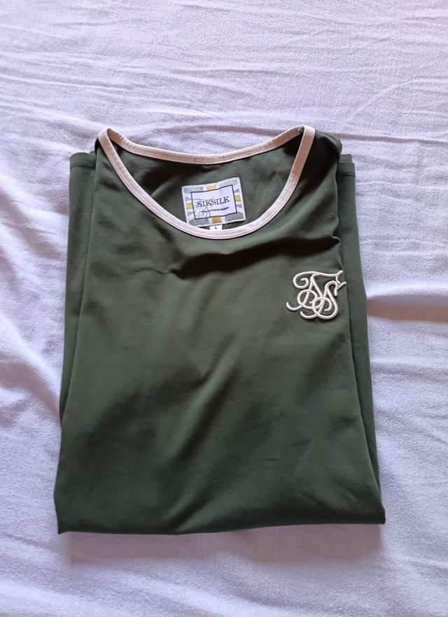 Siksilk - Camiseta Verde Oliva