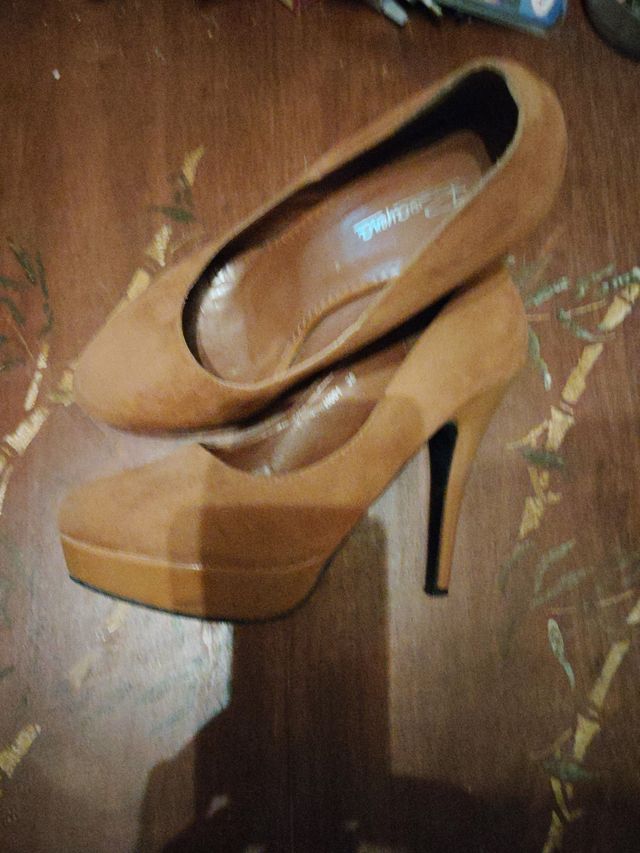 Tacones Rocyna marrón