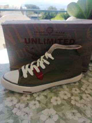 Sneakers Unlimited verde oliva
