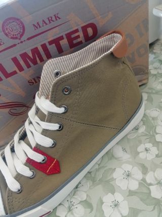 Sneakers Unlimited verde oliva