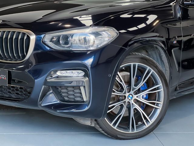 BMW X4 M40i