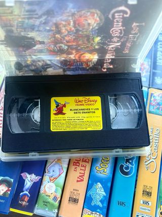 Lote VHS infantiles Disney y otros- 20 películas
