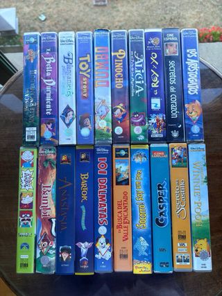 Lote VHS infantiles Disney y otros- 20 películas