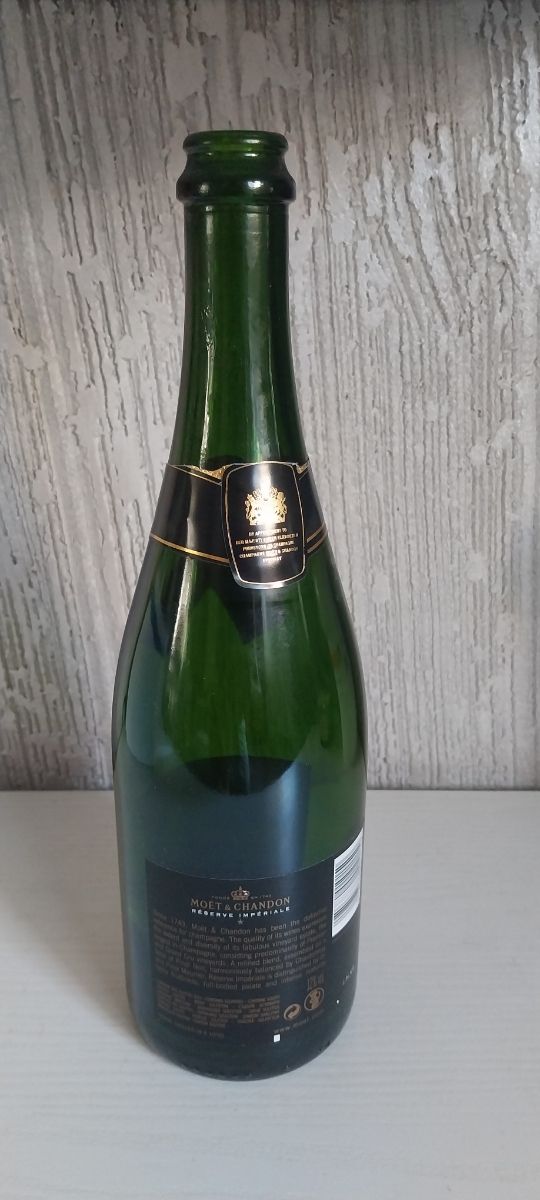 Bottiglia Moët & Chandon vuota