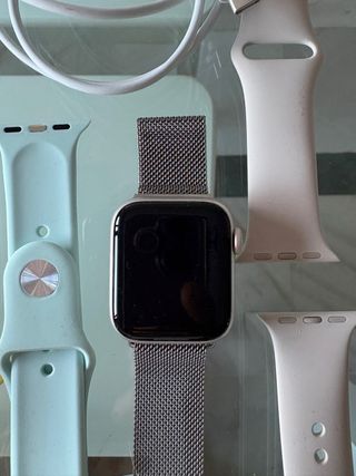 Apple Watch SE 2023 (40mm) - Blanco (Cellular)