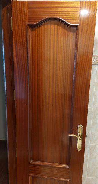 Puertas sapelly macizas (5)