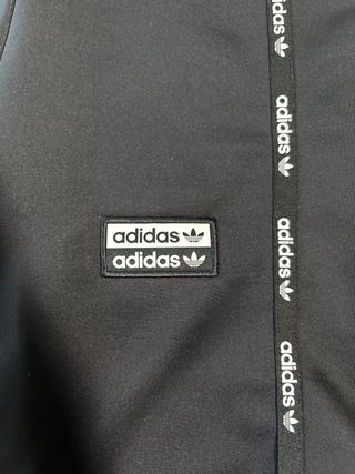 Shorts Adidas - Deportivos Negros