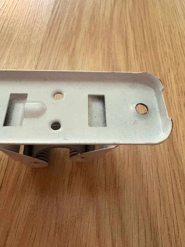 Soporte escoba y fregona - 3 soportes