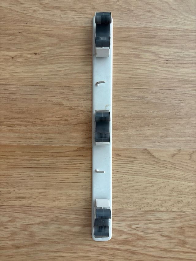 Soporte escoba y fregona - 3 soportes