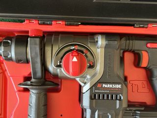Martillo percutor Parkside brushless nuevo 5,5J.