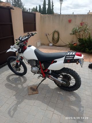 Yamaha TTR 600 - Moto Enduro