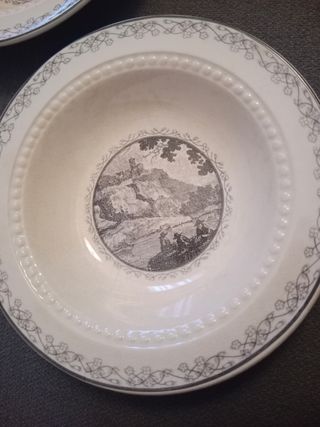 2 Piatti Vintage Royal