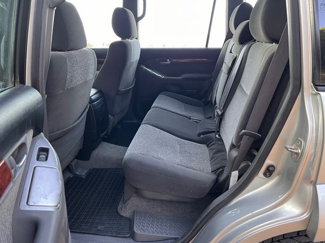 Toyota Land Cruiser 2004