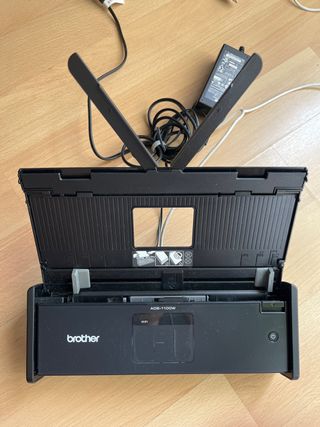 Scanner WiFi Brother ADS-1100W