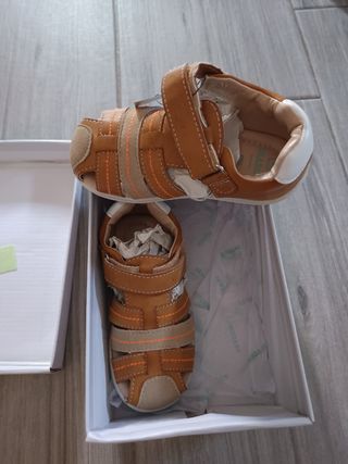 Sandálias Bebé Seaside - Marrom Novas com etiqueta