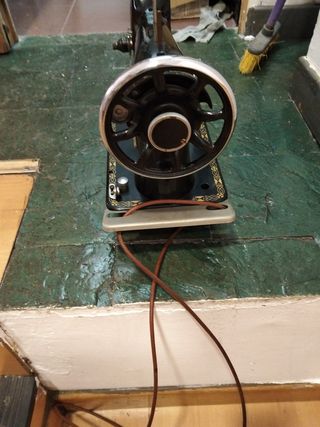 Máquina coser SIGMA Antigua