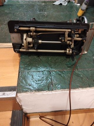 Máquina coser SIGMA Antigua