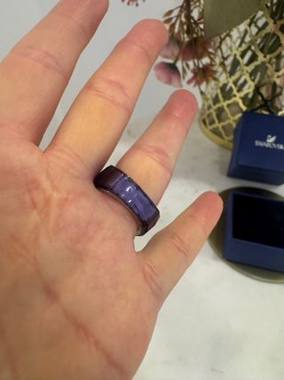 Anillo Swarovski morado