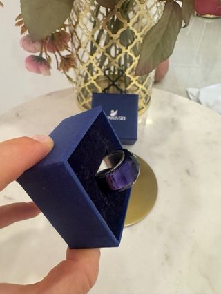 Anillo Swarovski morado