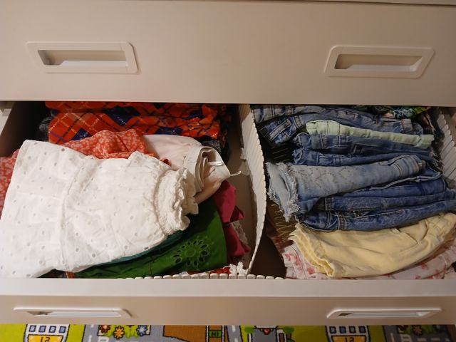 Cama nido 90 cm, 1 colchón y cómoda 