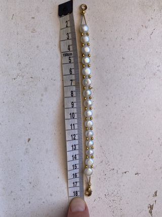 Pulsera de Perlas Blancas – Hecha a Mano